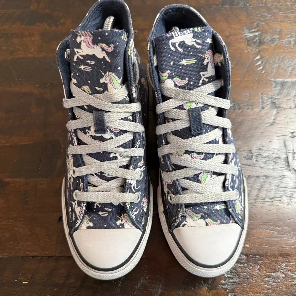 Converse Kids Chuck Taylor All Star Unicorns High Top Unicons in Navy Size 3